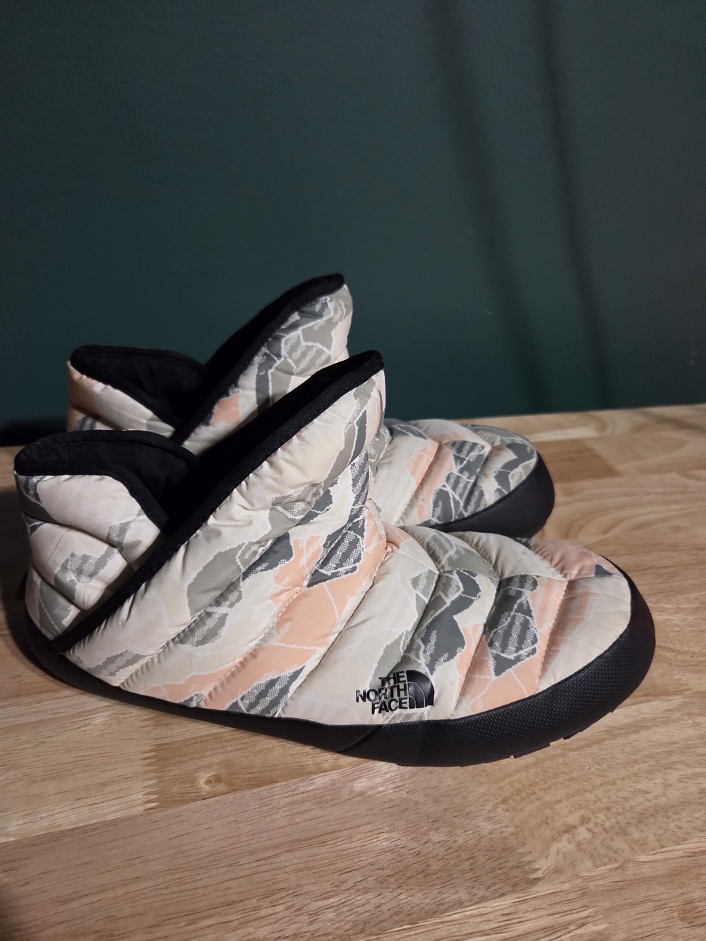 The North Face Men's Thermoball Traction Booties - Laurel Wreath Mtn Camo Size 9